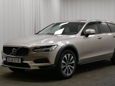 Volvo V90Cross Country B5 AWD Bensin Core Drag 2024, Kombi