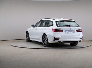 BMW 330e 3 Xdrive Touring Sport Line Connected Drag