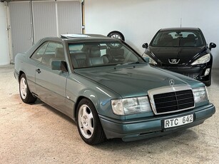 Mercedes-Benz E 300 C Coupé / NY SERVAD