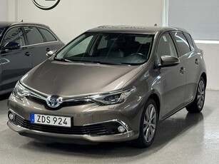 Toyota Auris Hybrid e-CVT Euro 6 Kamera Navi P-sensor