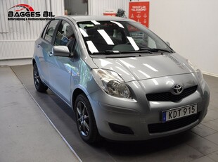 Toyota Yaris 5-D 1.33 M/ TOYOTA YARIS