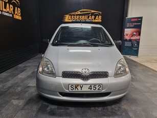 Toyota Yaris 5-dörrar 1.0 VVT-i, Låg Mital, Få Ägare2