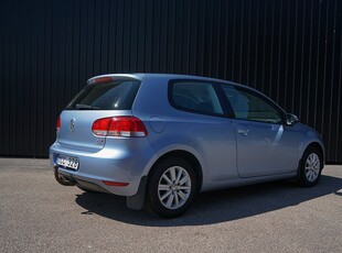 Volkswagen Golf 1.6 TDI BMT Automat - Nyservad