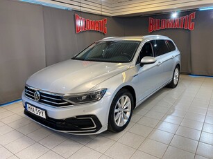 Volkswagen Passat SC GTE SKINN NAV DRAG VÄRMARE V-HJUL