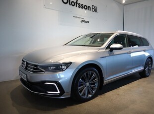 Volkswagen Passat Sportscombi GTE 218hk Hybrid - Digital-Display - MOMS