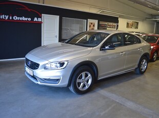 Volvo S60 Cross Country D4 Summum / 2-Ägare / Låga Mil / D-värmare / Nyservad & Besiktad