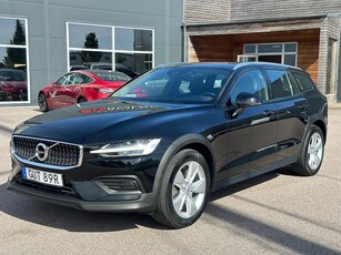 Volvo V60 Cross Country B4 AWD Geartronic Momentum Euro 6