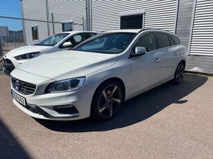 Volvo V60 D4