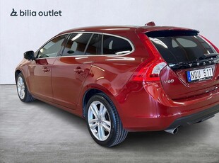 Volvo V60 D5 AWD Summum Drag / DVD / Driver Alert