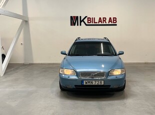 Volvo V70 2.5T Kinetic RÄNTEKAMPANJ 3.95 % Ny kamrem & VP /