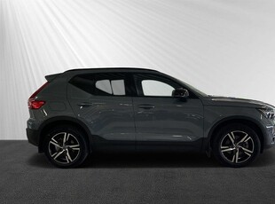 Volvo XC40 B4 FWD Bensin Plus Dark