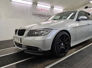 BMW 325i Sedan Skinn 18