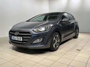 Hyundai i30 5d 1.6 CRDi Premium Aut Drag B-Kamera Navi