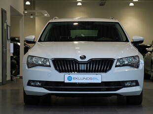 Skoda Superb Kombi 2.0 TDI Ambition ACC Dragkrok Navigation