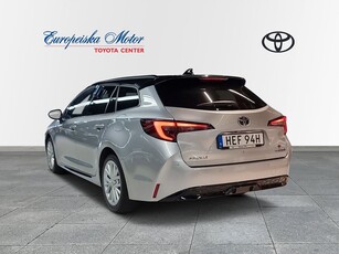 Toyota Corolla 2.0 HSD TS GR Sport/V-Hjul *HELGKLIPP