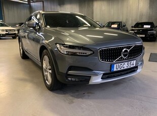 Volvo V90Cross Country D4 AWD Momentum, Plus Euro 6 2018, Kombi