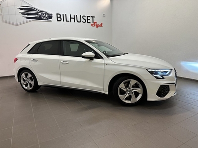 Audi A3 Sportback 35 TFSI 150hk S-Line MOMS/Adaptiv F/Carplay