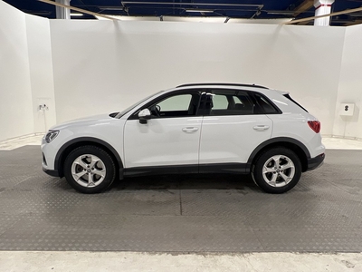 Audi Q3 Quattro 40 TFSI 190hk Proline Cockpit Värm Navi Drag