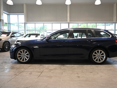 BMW 520 d xDrive Touring Sportpaket Drag Läder Sv-såld