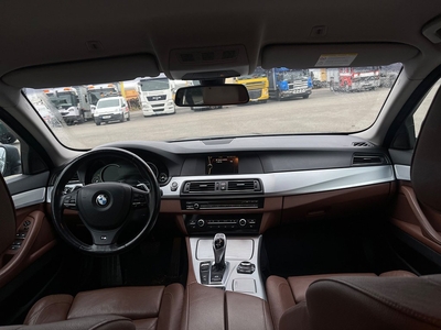 BMW 525 d xDrive Touring 218hk Backkamera Automat