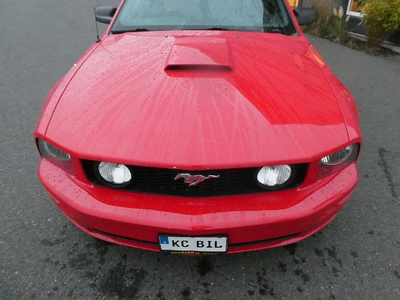 Ford Mustang GT Cab