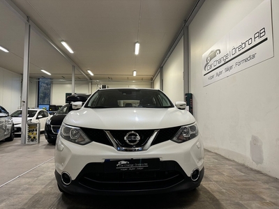 Nissan Qashqai 1.2 DIG-T Automat (130HK) Backkamera|Navi|Drag