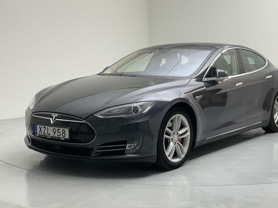 Tesla Model S 85