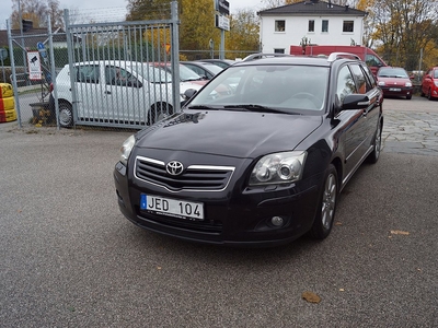 Toyota Avensis 2.0 VVT-i 147HK KOMBI / DRAG