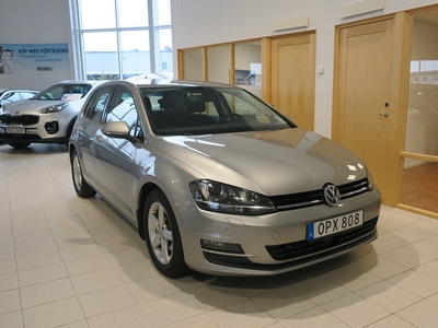 Volkswagen Golf 1.2 TSI 110hk Pluspaket Sportstolar Dynaudio