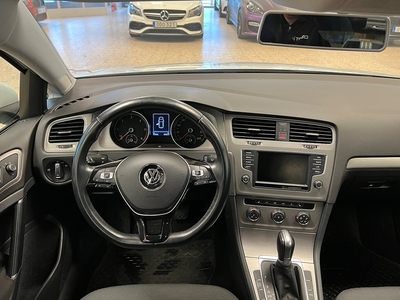 Volkswagen Golf 1.6 TDI Automat Style Låga Mil Värmare 110hk