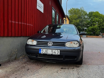 Volkswagen Golf 5-dörrar 1.6 Comfort 105hk