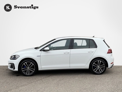 Volkswagen Golf GTE 204hk ADAPT-FARTHÅLLARE P-SENSORER