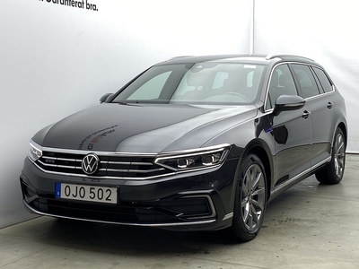 Volkswagen Passat Sportscombi GTE DSG Executive/Drag/P-värmare/Navigation