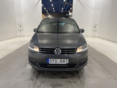 Volkswagen Sharan TDI 4M 140hk Premium 7-Sits Värm Pano Drag