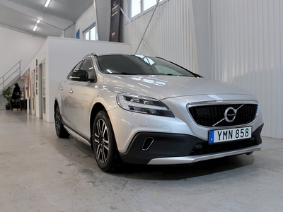 Volvo V40 Cross Country D3 Geartronic Momentum /Ny Kamrem