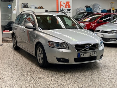 Volvo V50 D2 Momentum Euro 5 Med Dragkrok