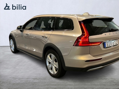 Volvo V60 Cross Country B4 AWD Diesel Core