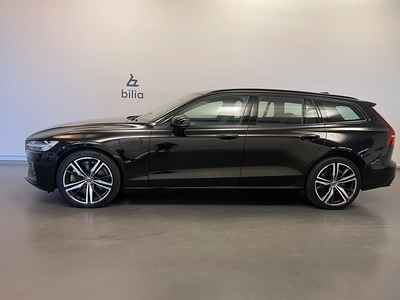 Volvo V60 Recharge T8 R-Design / 50 % rabatt på vinterhjul /