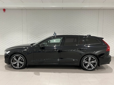 Volvo V60 Recharge T8 R-Design | Parkeringskamera bak | Panoramaglastak |