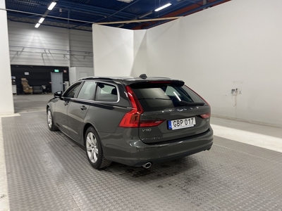 Volvo V90 D4 Advanced Edition VOC Värmare CarPlay MOMS