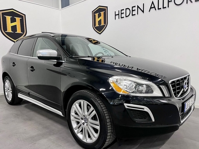 Volvo XC60 D5 AWD R-Design Panorama Navi Keyless