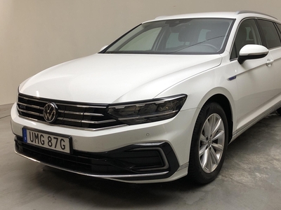 VW Passat 1.4 GTE Sportscombi (218hk)