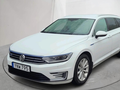 VW Passat 1.4 Plug-in-Hybrid Sportscombi (218hk)