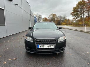 Audi A4 Avant 2.0 TFSI quattro Comfort Nybesiktad