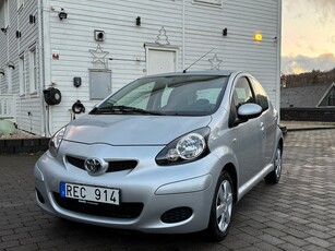 Toyota Aygo 5-dörrar 1.0 VVT-i OBS 9000 MIL,AUX,USB,Tel,Toppskick