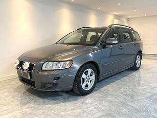 Volvo V50 D2 KINETIC 115HK 2-ÄGARE FULLSERVAD