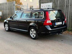 Volvo V70 2.5T DRIVe Momentum | Drag | M-Värm | V-Hjul