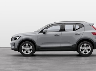 Volvo XC40B3 FWD Bensin Core 2025, SUV