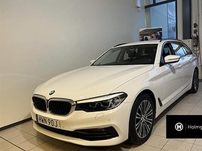 BMW 520 d xDrive Touring Sportline Automat Dragkrok Navigation Parking A