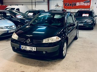 Renault Mégane 3-dörrar 1.6 Euro 4, 9600 mil